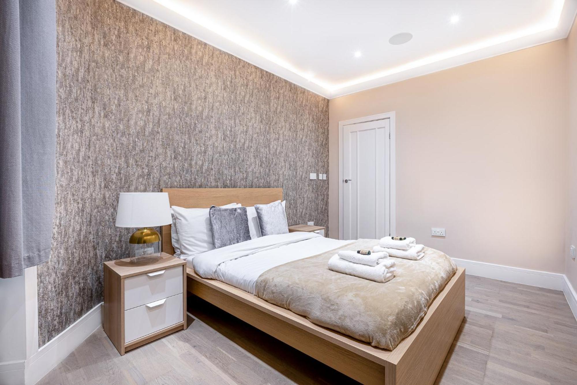 Modern 4 Bdr 3 Bth Apt Minutes From Edgware Road Λονδίνο Εξωτερικό φωτογραφία
