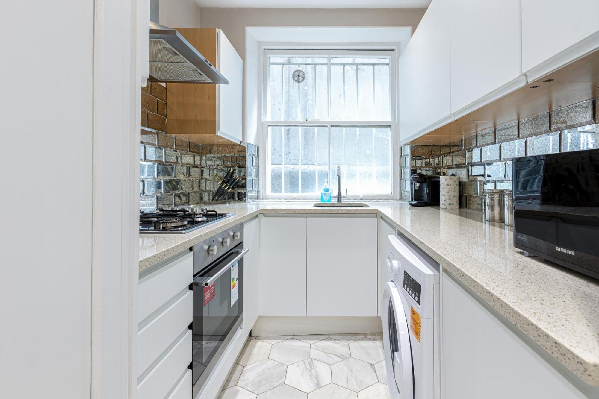 Modern 4 Bdr 3 Bth Apt Minutes From Edgware Road Λονδίνο Εξωτερικό φωτογραφία
